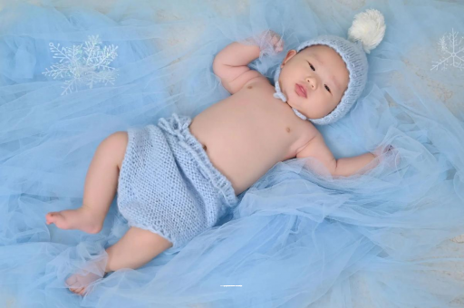 韶关宝宝睡觉爱笑 韶关宝宝睡觉爱笑